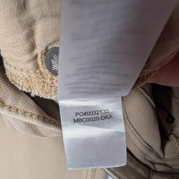 Faherty Jeans Mens 32x32 Beige Slim Straight Stretch Denim Pants Leather Patch - Picture 6 of 13